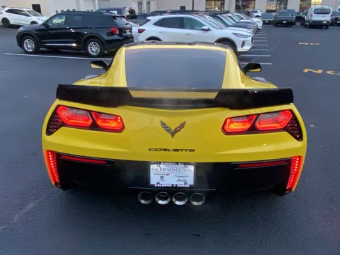 Used 2017 Chevrolet Corvette Z06 w/ Z07 Performance Package image 22