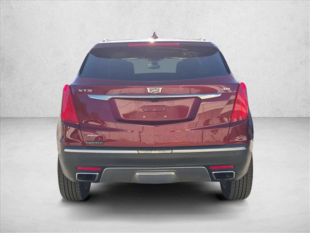 Used 2017 Cadillac XT5 Platinum w/ Driver Assist Package AWD/4WD image 7