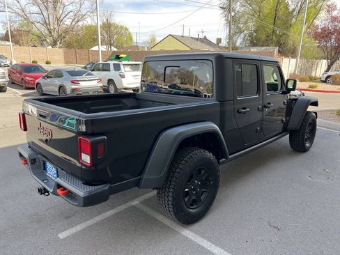 Used 2021 Jeep Gladiator Mojave AWD/4WD image 6