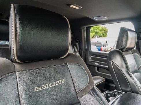Used 2022 RAM 2500 Laramie w/ Night Edition AWD/4WD image 45