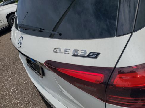 Certified 2025 Mercedes-Benz GLE 63 AMG S image 5