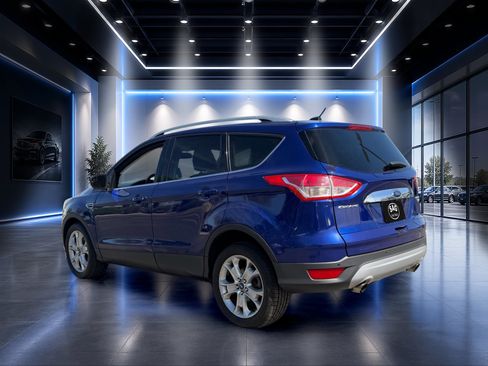 Used 2016 Ford Escape Titanium FWD image 6