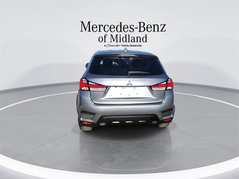 Used 2022 Mitsubishi Outlander Sport ES image 7
