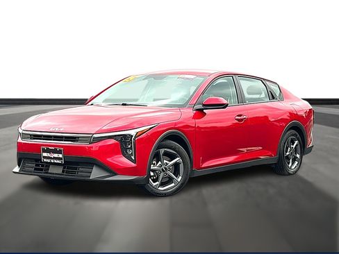 Used 2025 Kia K4 FWD image 1
