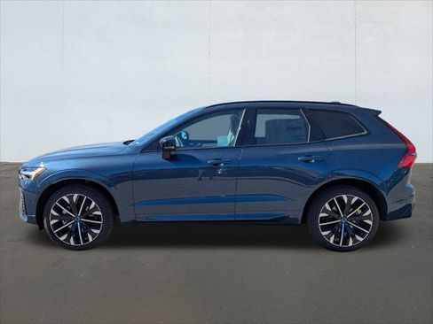 New 2026 Volvo XC60 B5 Ultra w/ Protection Package Premier image 3