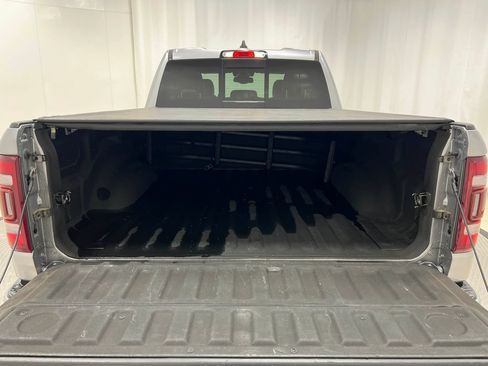 Used 2019 RAM 1500 Laramie w/ Sport Appearance Package AWD/4WD image 28