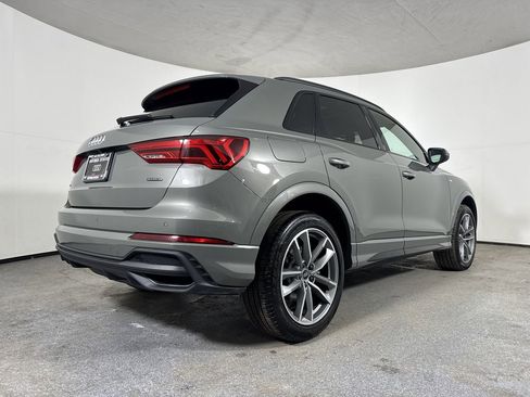 Used 2025 Audi Q3 2.0T Premium image 37