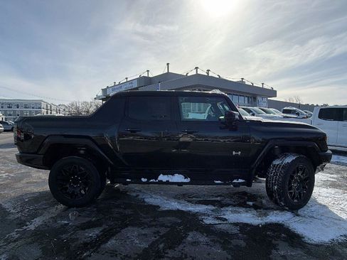 New 2026 GMC Hummer EV 4x4 Crew Cab image 8