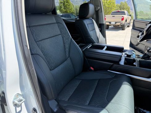Used 2023 Toyota Tundra SR5 w/ SR5 Premium Package AWD/4WD image 33