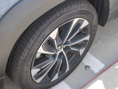 Used 2025 MAZDA CX-50 2.5 Hybrid w/ Premium Plus Pkg image 8