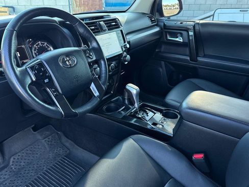Used 2024 Toyota 4Runner TRD Off-Road Premium w/ Moonroof Package AWD/4WD image 2