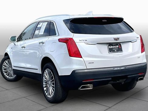 Used 2017 Cadillac XT5 Luxury w/ Driver Awareness Package AWD/4WD image 12