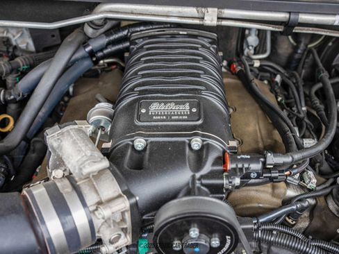 Used 2017 Chevrolet Colorado ZR2 w/ LPO, Premium Interior Package image 20