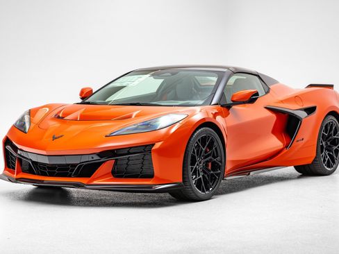 Used 2026 Chevrolet Corvette ZR1 w/ Stealth Interior Trim Package image 7