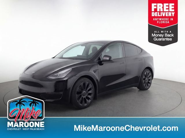 Used 2021 Tesla Model Y Long Range AWD/4WD image 1