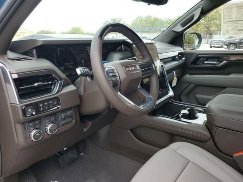 New 2026 GMC Yukon Elevation w/ Elevation Premium Package image 20