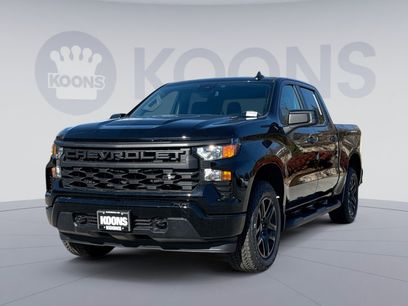 New 2026 Chevrolet Silverado 1500 Custom w/ Turbomax Blackout Package