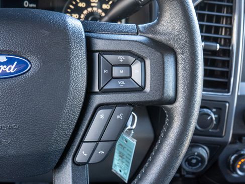 Used 2018 Ford F150 XLT w/ Equipment Group 302A Luxury AWD/4WD image 22
