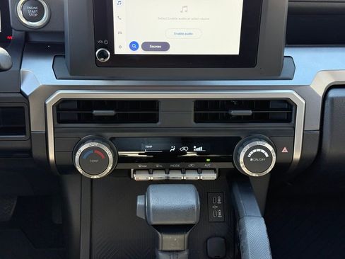 Used 2025 Toyota 4Runner SR5 image 13