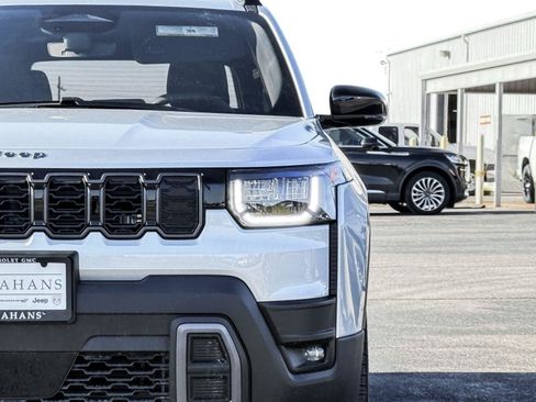 New 2026 Jeep Cherokee Limited AWD/4WD image 5