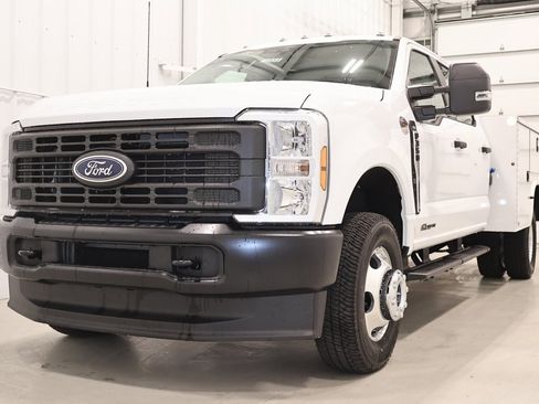 New 2026 Ford F350 XL w/ Snow Plow Prep Package image 4