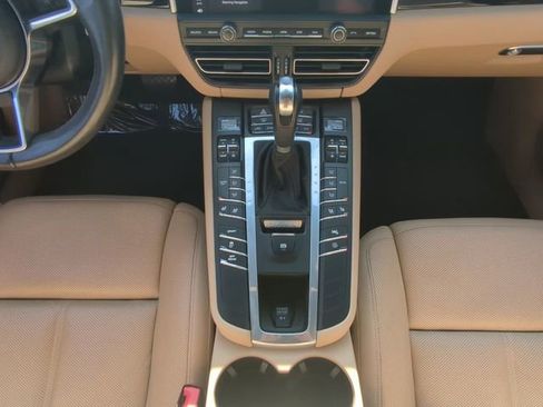 Used 2019 Porsche Macan AWD/4WD image 20