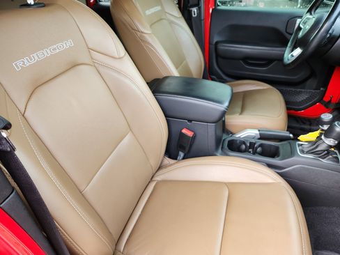 Used 2021 Jeep Wrangler Unlimited Rubicon image 14