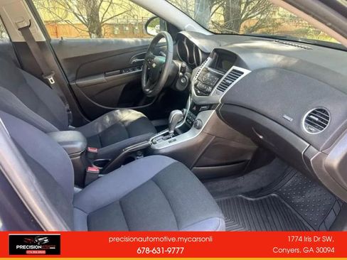 Used 2016 Chevrolet Cruze LT FWD image 9
