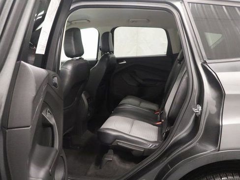 Used 2018 Ford Escape SE w/ SE Sport Appearance Package FWD image 12
