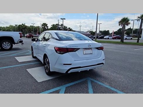 Used 2021 Nissan Sentra SV image 29