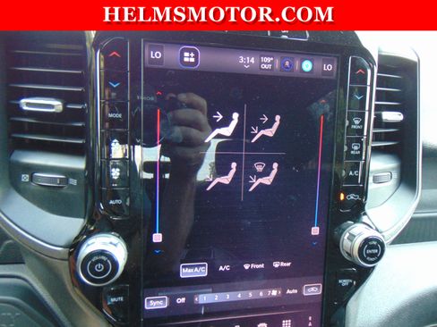 Used 2025 RAM 2500 Tradesman AWD/4WD image 39