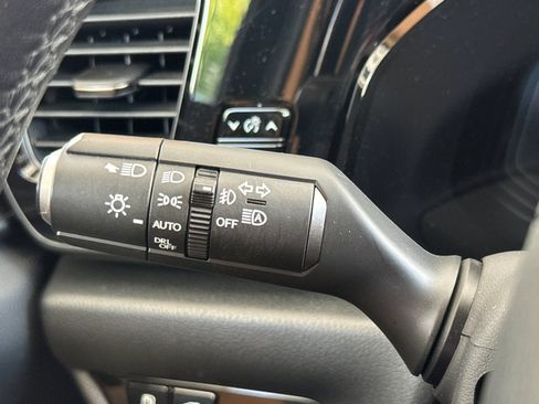 Used 2024 Lexus NX 450h+ AWD w/ Vision Package image 33