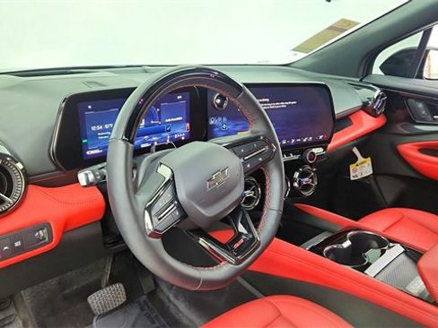 Used 2025 Chevrolet Blazer EV SS image 19