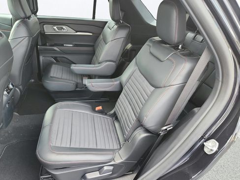 New 2026 Ford Explorer ST-Line AWD/4WD image 24