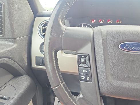 Used 2014 Ford F150 FX4 w/ Equipment Group 401A Mid AWD/4WD image 25