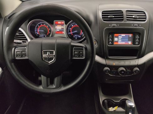 Used 2017 Dodge Journey SE FWD image 22