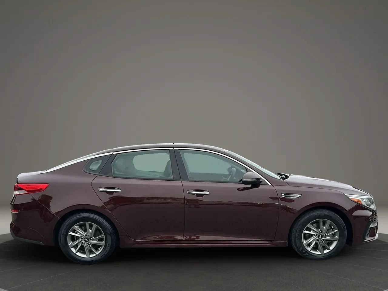 Used 2019 Kia Optima LX FWD image 14