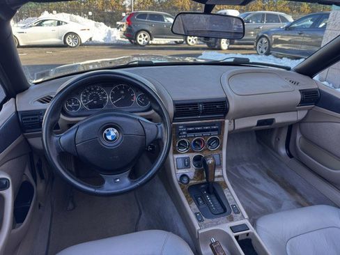 Used 2000 BMW Z3 2.5i RWD image 25