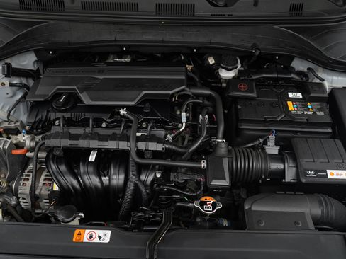 Used 2023 Hyundai Kona SEL AWD/4WD image 30