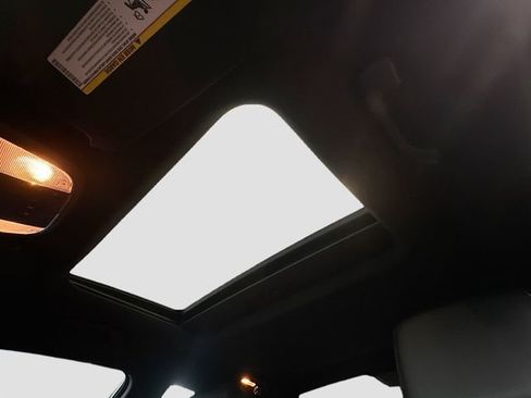 Used 2016 Dodge Charger R/T Scat Pack w/ Technology Group image 22