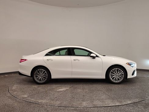 Used 2026 Mercedes-Benz CLA 250 image 8