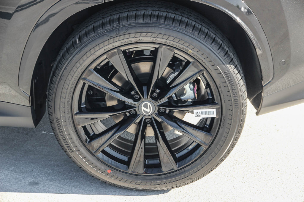 Certified 2026 Lexus NX 350 F Sport AWD/4WD image 12