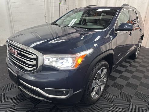 Used 2018 GMC Acadia SLT AWD/4WD image 4