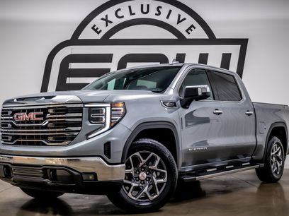 Used 2023 GMC Sierra 1500 SLT w/ SLT Premium Package