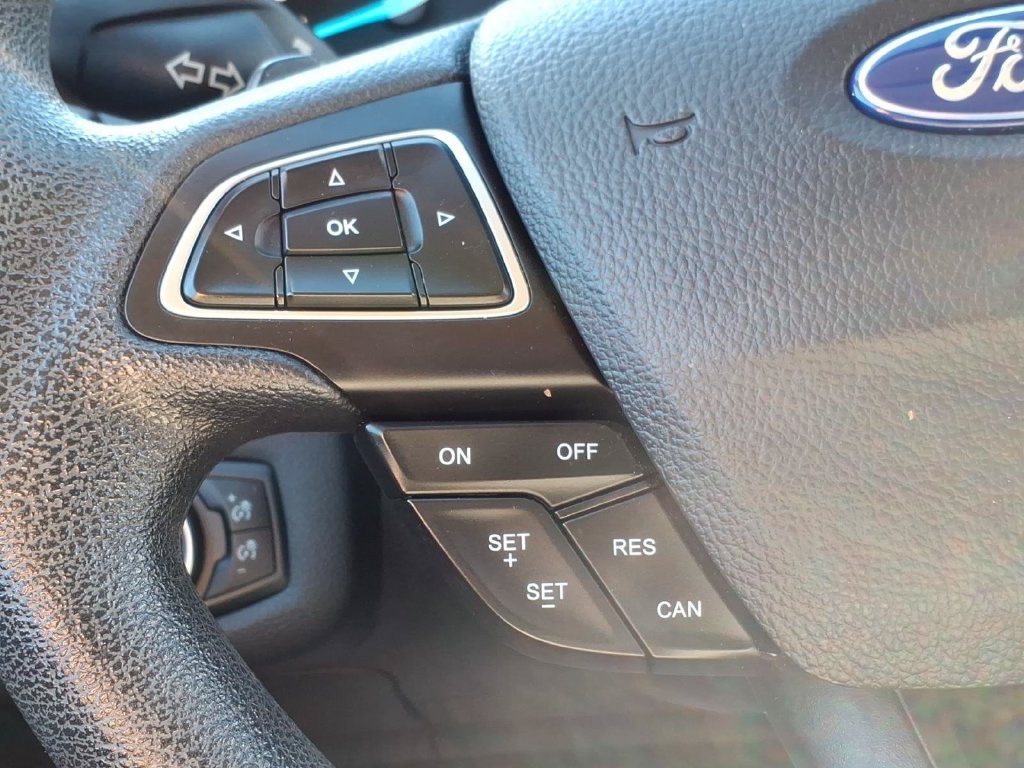 Used 2017 Ford Escape SE w/ Equipment Group 201A FWD image 22