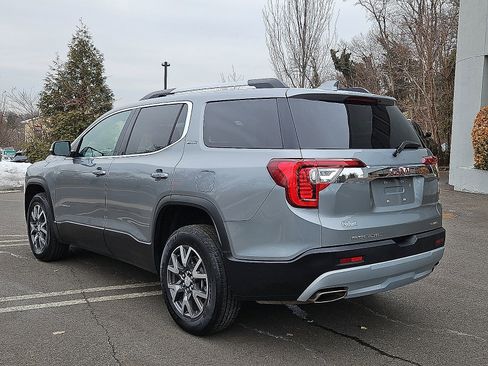Used 2023 GMC Acadia SLE w/ Driver Convenience Package AWD/4WD image 4
