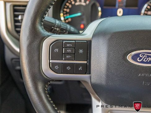 Used 2024 Ford Expedition Max XLT AWD/4WD image 28