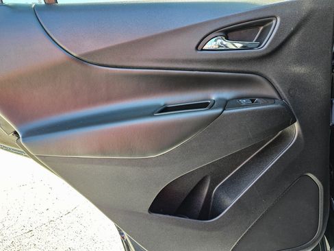 Certified 2024 Chevrolet Equinox LT image 31