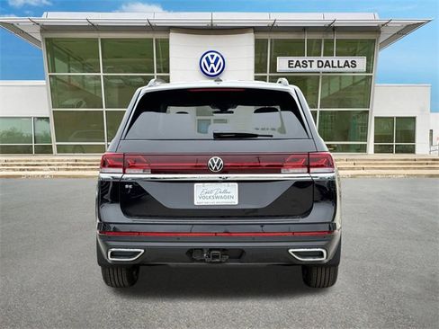 New 2026 Volkswagen Atlas SE image 4