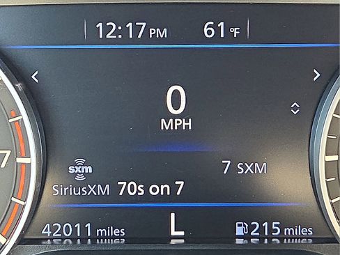 Used 2025 Nissan Altima 2.5 SV FWD image 23